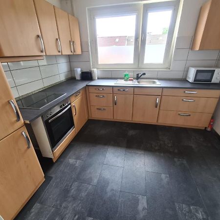 Theox Apartment No 8 - 90Qm Mit 2 Schlafzimmern Und 5 Betten ドゥイスブルグ エクステリア 写真