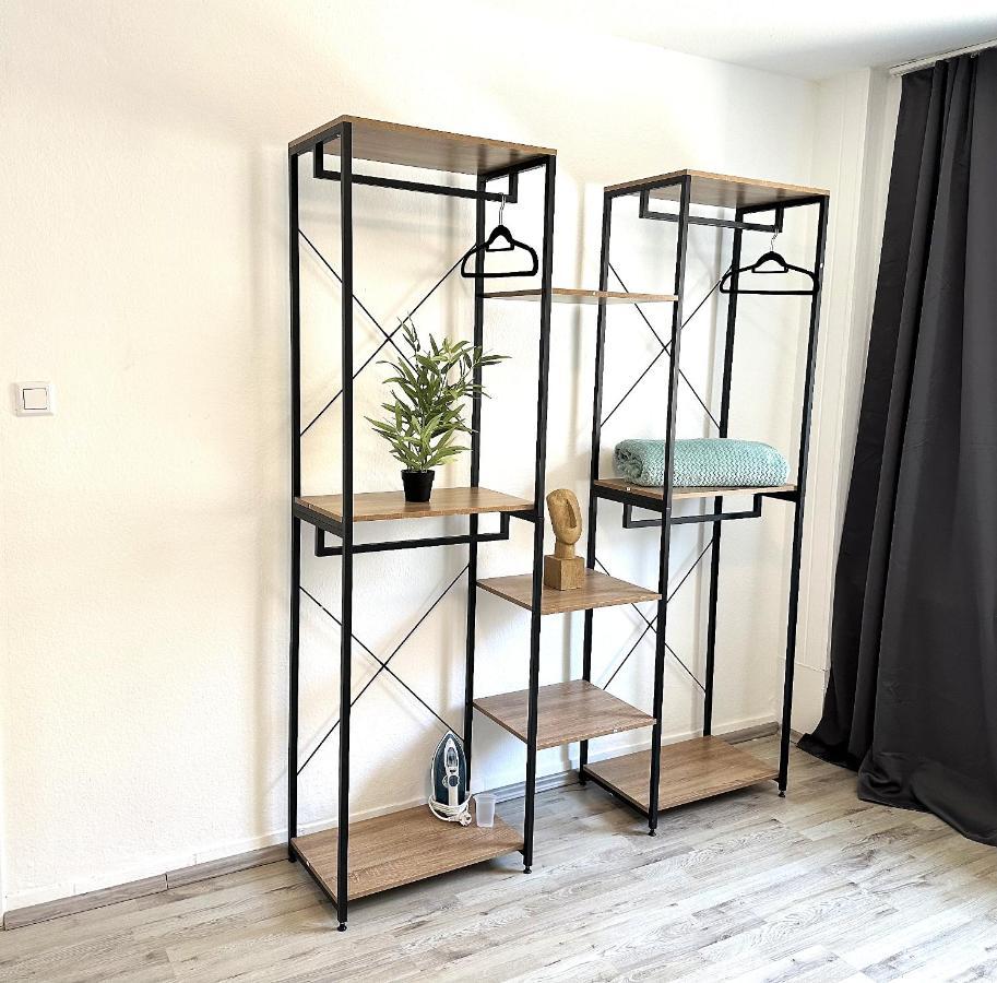 Theox Apartment No 8 - 90Qm Mit 2 Schlafzimmern Und 5 Betten ドゥイスブルグ エクステリア 写真