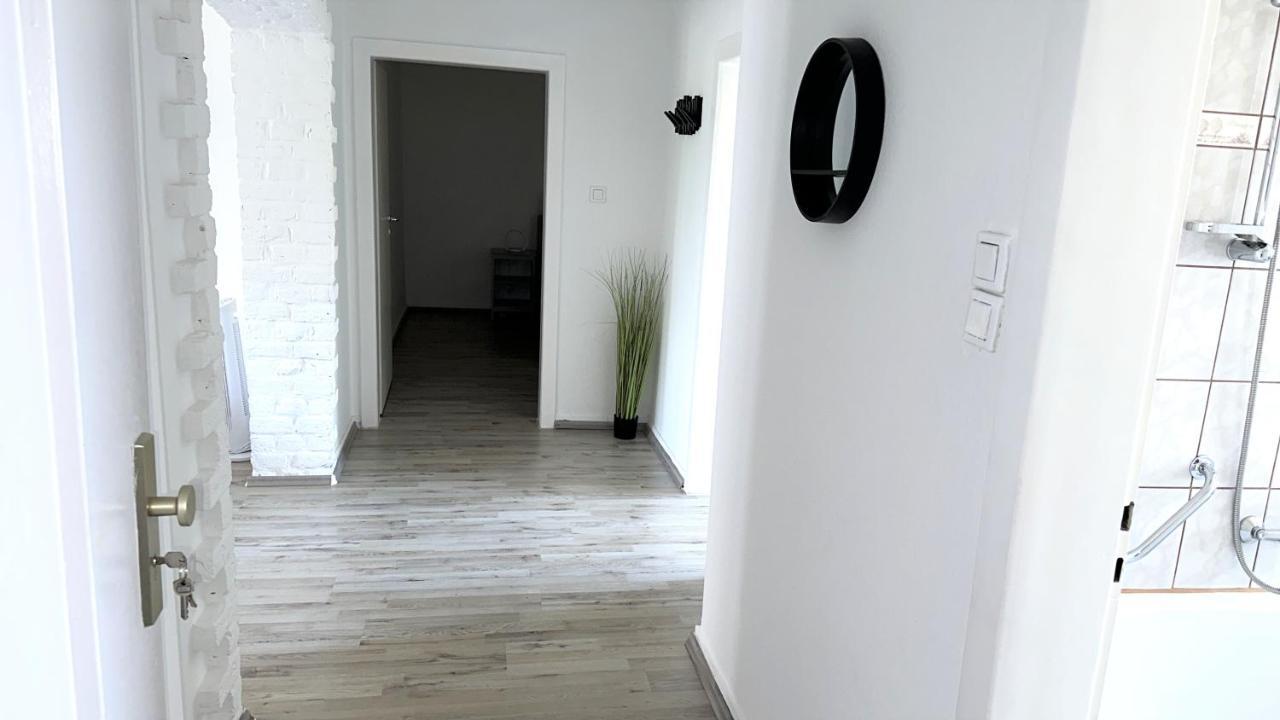Theox Apartment No 8 - 90Qm Mit 2 Schlafzimmern Und 5 Betten ドゥイスブルグ エクステリア 写真